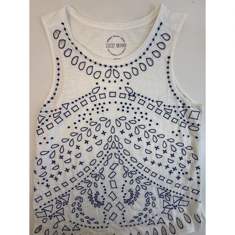 Lucky Brand Embroidered Tank Top XL White Blue Boho Coastal Summer - Picture 4 of 9
